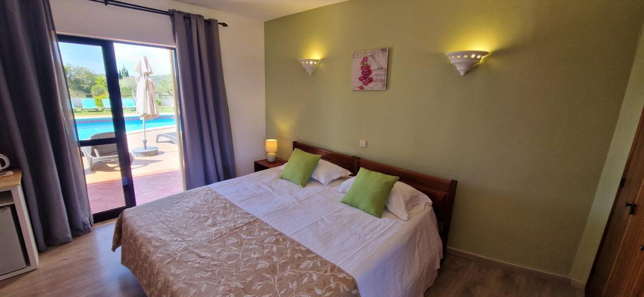 Hotel Casa Rosa Montes à Luz Extérieur photo