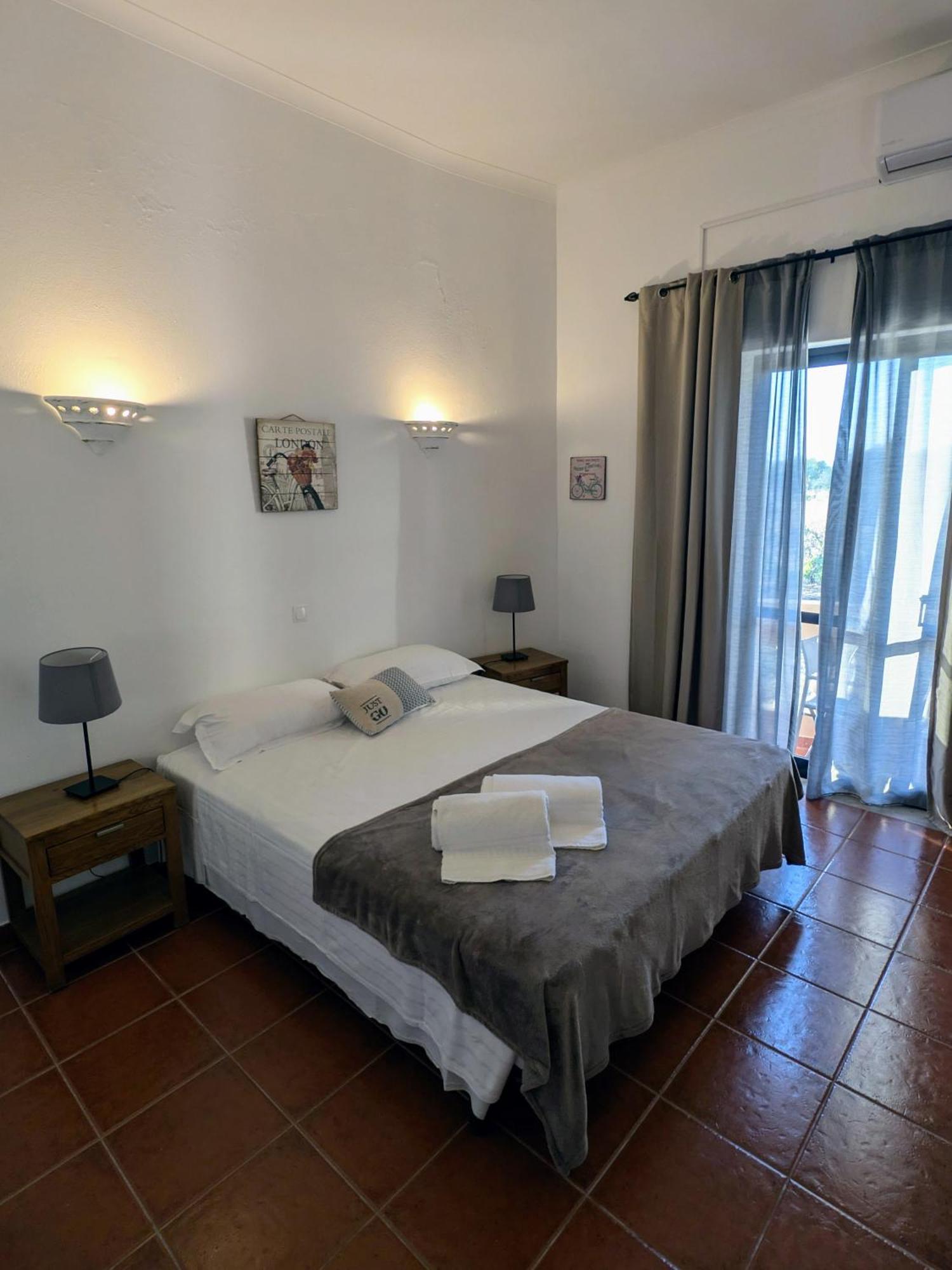 Hotel Casa Rosa Montes à Luz Extérieur photo