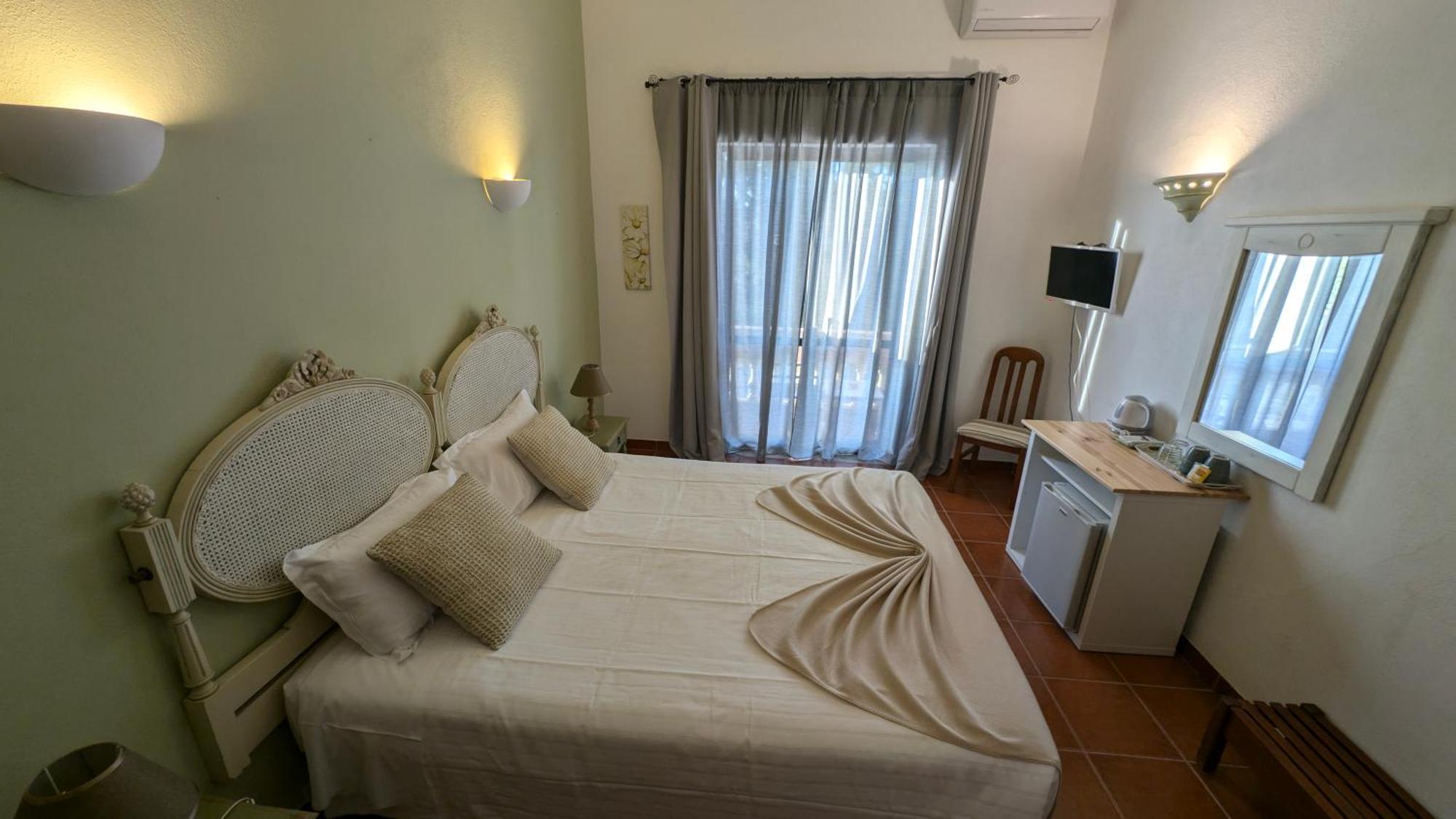 Hotel Casa Rosa Montes à Luz Extérieur photo