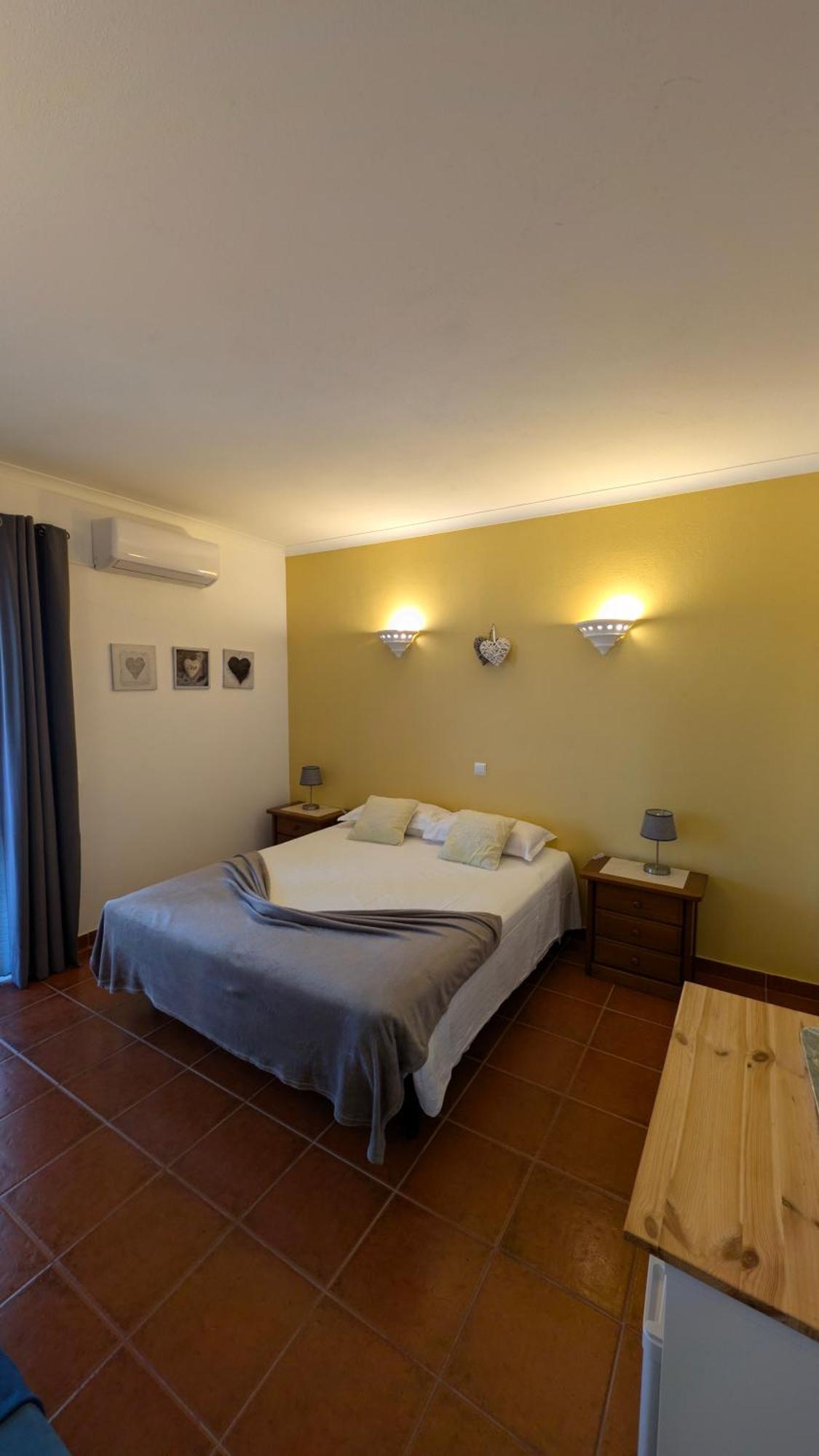 Hotel Casa Rosa Montes à Luz Extérieur photo